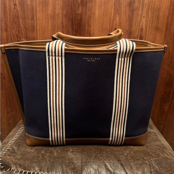 Tory Burch women’s Blue and Tan Travel Bag - Picture 1 of 10